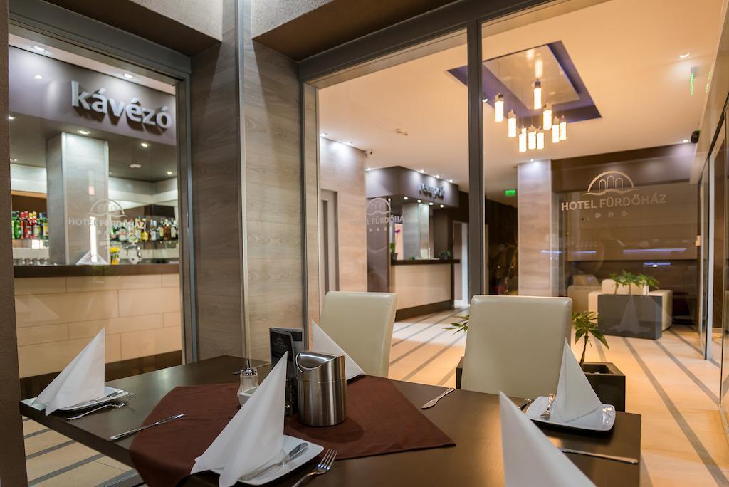 Hotel Fuerdohaz Nyiregyhaza Luaran gambar