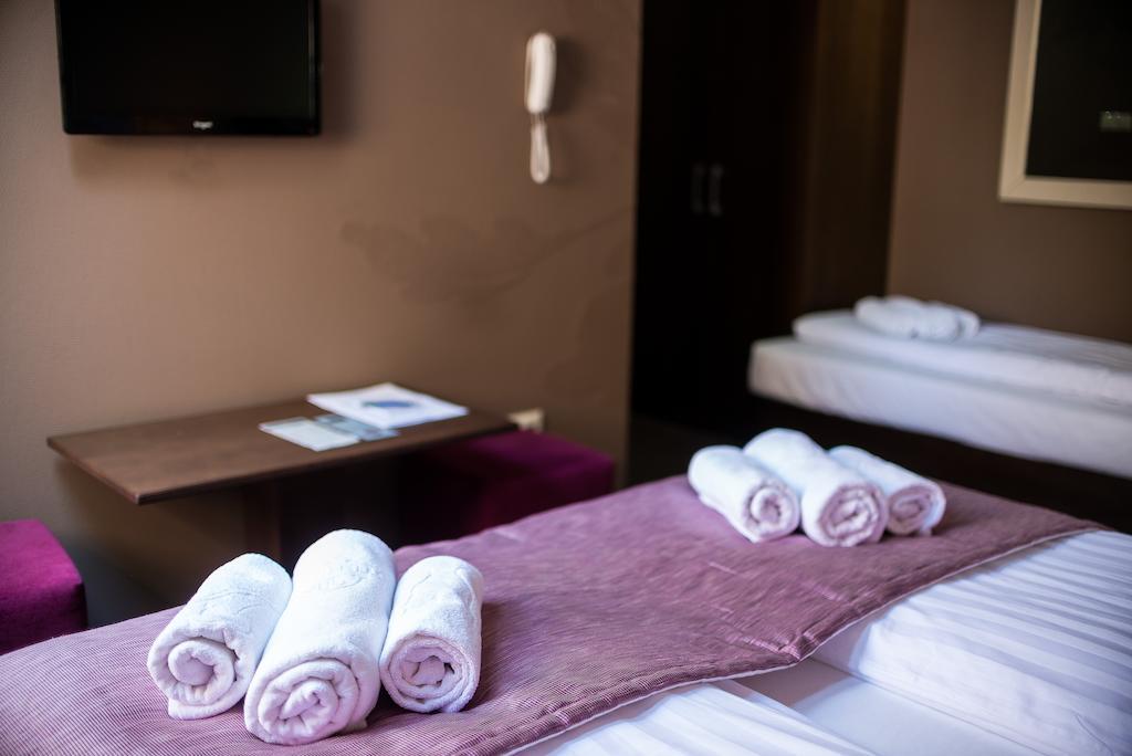 Hotel Fuerdohaz Nyiregyhaza Bilik gambar
