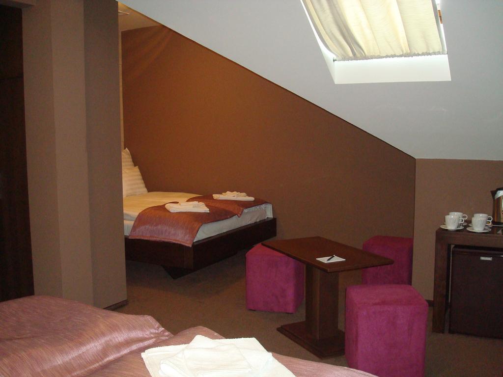Hotel Fuerdohaz Nyiregyhaza Bilik gambar